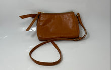Load image into Gallery viewer, Margot Womens Brown Leather Inner Pocket Adjustable Strap Crossbody Bag
