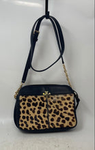 Load image into Gallery viewer, Authentic Tory Burch Womens Multicolor Leopard Print Lined Crossbody Bag Damaged
