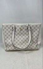 Load image into Gallery viewer, London Fog Womens White Beige Signature Print Double Handle Shoulder Handbag
