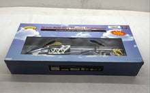 Load image into Gallery viewer, World Tech Toys Radio Road 30 Inch Metal Alloy Structure Electric RC Helicopter
