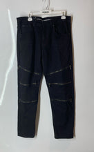Load image into Gallery viewer, 19v69 Mens Black Dark Wash Pockets Denim Skinny Leg Jeans Size 38x32
