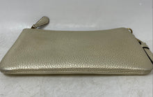 Load image into Gallery viewer, Coach Womens Metallic Beige Pebbled Leather Inner Pockets Wristlet Wallet
