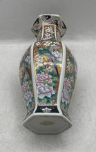 Load image into Gallery viewer, Heritage Mint Ming Dynasty Series Bird Print Porcelain Floral Vase Collectible
