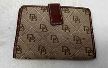 Load image into Gallery viewer, Dooney &amp; Bourke Womens Brown Signature Print Card Holder Bi-Fold Wallet
