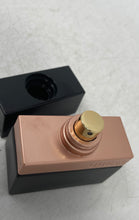 Load image into Gallery viewer, Guess Mens Black Gold 1.0 Fl Oz 30ml Seductive Homme Noir Eau De Toilette Spray
