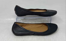 Load image into Gallery viewer, Lucky Brand Womens Emmie Black Leather Round Toe Slip-On Ballet Flats Size 8M

