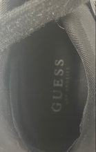 Load image into Gallery viewer, Guess Womens Black Lace-Up Low Top Round Toe Running Shoes Size 9M
