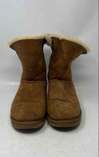 Load image into Gallery viewer, UGG Womens Keely Brown Suede Round Toe Snow Boots Size 8.5
