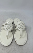 Load image into Gallery viewer, Circus By Sam Edelman Womens Canyon White Leather Slip-On Thong Sandals Size 7M

