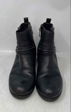 Load image into Gallery viewer, Vince Camuto Womens Warby Black Leather Round Toe Ankle Biker Boots Size 9M
