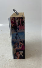 Load image into Gallery viewer, Miggo Pictar Smart Smartphone Camera Grip For Iphone And Android Devices
