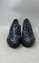 Load image into Gallery viewer, Naturalizer Womens Florence Multicolor Leather Clog Shoes Size 10M No Insole
