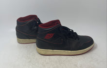 Load image into Gallery viewer, Nike Mens Air Jordan 1 Mid 554724-028 Black And Red Basketball Shoes Size 8
