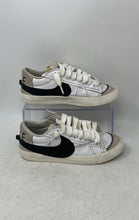 Load image into Gallery viewer, Nike Womens Blazer Low 77 Jumbo DQ1470-101 White Black Sneaker Shoes Size 5.5
