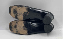Load image into Gallery viewer, Authentic Tory Burch Womens Black Leather Loafer Pump Heels Size 10M Damaged

