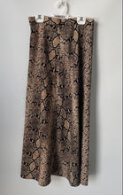 Load image into Gallery viewer, Zara Womens Multicolor Animal Print Midi-Length A-Line Skirt Size XS
