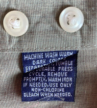Load image into Gallery viewer, Savile Row Mens Green Collared Wrinkle Free Broadcloth Dress Shirt Sz 16.5 34/35
