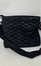 Load image into Gallery viewer, Kenneth Cole Reaction Womens Black Quilted Zipper Inner Pocket Crossbody Bag

