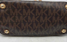 Load image into Gallery viewer, Michael Kors Womens Jet Set Brown Signature Print Double Handle Lined Tote Bag
