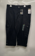 Load image into Gallery viewer, Lee Womens Black Pockets Stretch Capri Pants Size 16 With Tag
