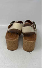 Load image into Gallery viewer, Zodiac Womens Glory Beige Open Toe Wedge Platform Sandals Size 9M
