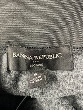 Load image into Gallery viewer, Banana Republic Womens Gray Stretch Pull-On Ankle Legging Pants Size Small
