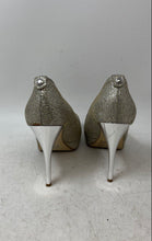 Load image into Gallery viewer, Michael Kors Womens Gold-Tone Glitter Peep Toe Platform Pump Heels Size 7
