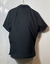 Load image into Gallery viewer, Perry Ellis Mens Black White Geometric Print Short Sleeve Button-Up Shirt Size M
