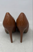 Load image into Gallery viewer, BCBGeneration Womens Brown Leather Slip-On Stiletto Pump Heels Size 9M
