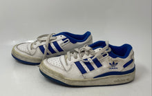 Load image into Gallery viewer, Adidas Womens Forum Low White Blue Round Toe Lace-Up Sneaker Shoes Size 5.5
