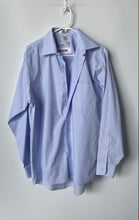 Load image into Gallery viewer, Geoffrey Beene Mens Blue Long Sleeve Collared Wrinkle Free Dress Shirt Size M
