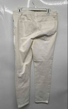 Load image into Gallery viewer, Buffalo David Bitton Womens White Aubrey Mid-Rise Ankle Jeans Pants Size 10/30
