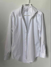 Load image into Gallery viewer, Calvin Klein Mens White Slim Fit Infinite Non-Iron Dress Shirt Size Medium
