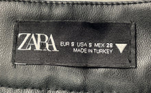 Load image into Gallery viewer, Zara Womens Black Faux Leather Pockets High-Waisted Mom Shorts Size Small
