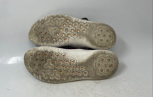 Load image into Gallery viewer, Nike Womens Free TR 8 Print AH0709-600 Red Low Top Lace-Up Sneaker Shoes Size 9
