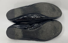Load image into Gallery viewer, Authentic Tory Burch Womens Caroline Black Leather Slip-On Ballet Flats Size 10M
