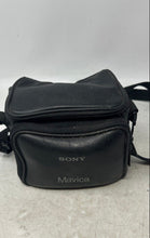 Load image into Gallery viewer, Sony Mavica MIC-CD300 3.3 MP Digital Still Camera With Case Not Tested
