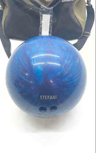 Load image into Gallery viewer, Columbia 300 9WQ00241 Blue Sporting Bowling Ball With Carrying Case
