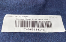 Load image into Gallery viewer, Express Womens Blue Denim Medium Wash Mid Rise Ankle Legging Jeans Size 2R
