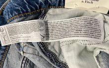 Load image into Gallery viewer, Abercrombie &amp; Fitch Womens Blue Low Rise Ultra Loose Wide-Leg Jeans Sz 32 W/Tags
