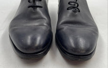 Load image into Gallery viewer, Authentic Salvatore Ferragamo Mens Gray Lace-Up Oxford Dress Shoes Size 6 Worn
