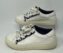 Load image into Gallery viewer, Authentic Tory Burch Womens 36558 White Sneaker Shoes Size 7.5M Damaged
