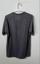Load image into Gallery viewer, Lululemon Womens Gray Heather Short Sleeve Activewear T-Shirt Size Medium

