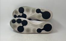 Load image into Gallery viewer, Nike Mens Roshe G AA1837-001 Black White Lace-Up Low Top Sneakers Shoes Size 13
