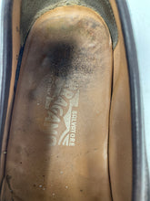 Load image into Gallery viewer, Authentic Salvatore Ferragamo Mens Brown Slip-On Loafers Shoes Size 9 Damaged
