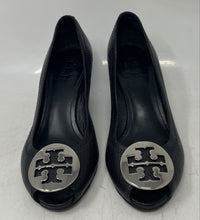 Load image into Gallery viewer, Authentic Tory Burch Womens Black Leather Wedge Pump Heels Size 5.5M Worn
