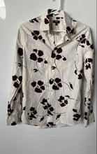 Load image into Gallery viewer, Express Womens 1MX Beige And Brown Floral Slim Fit Button-Up Shirt Size XS
