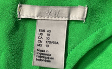 Load image into Gallery viewer, H&amp;M Womens Green Long Sleeve Crew Neck Regular Fit Short Shift Dress Size 10
