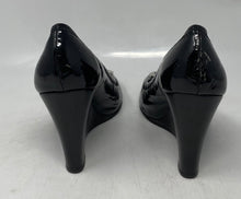 Load image into Gallery viewer, Authentic Tory Burch Womens Sally Black Wedge Pump Heels Size 7M Damaged Stained
