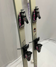 Load image into Gallery viewer, K2 Mens Ivory Salomon Easy Turn Base All-Mountain Snow Skis With Case
